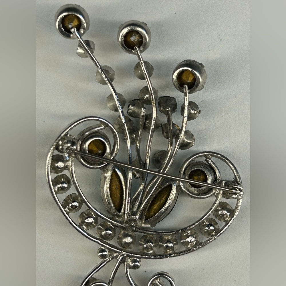 017. Vintage Silver-Tone Teal and Clear Crystal Floral Brooch Spray - Picture 2 of 3
